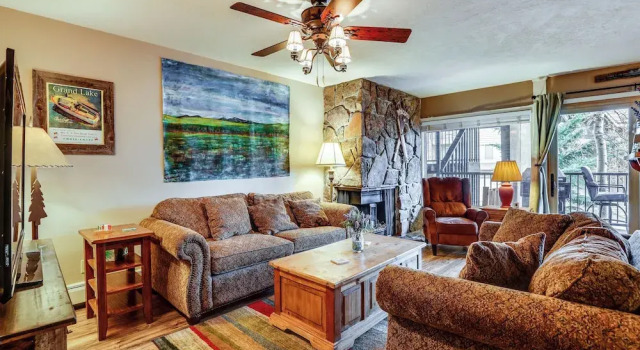 Апартаменты 1 Mi to Marina: Frisco Condo w/ Mtn-view Balcony!
