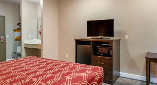 Номер Standard Econo Lodge Inn & Suites Granite City - St Louis