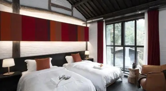 Yunxi Daijia Mountain Guesthouse