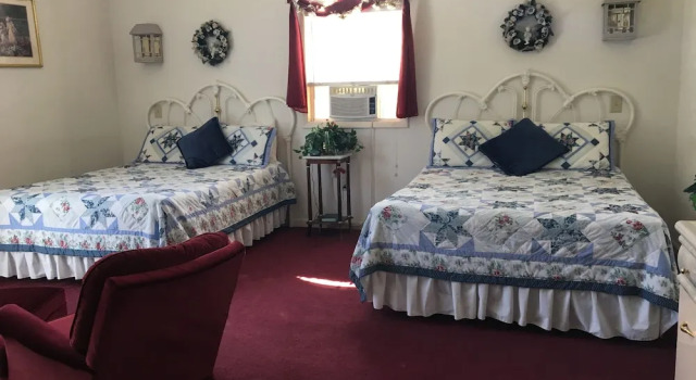 Номер Standard с балконом Maria's Garden and Inn