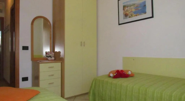 Villaggio Ducale, Забронировать Отель Бибионе-Пинеда Венето, рядом с Долина Вальгранде