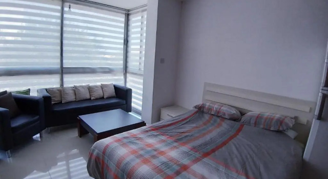 Central Girne Studio Flat with Rooftop Pool, Prenota Hotel Kyrenia Turchia