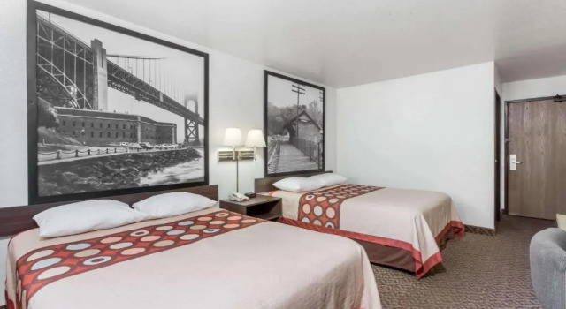 Номер Standard Super 8 By Wyndham Prince Frederick