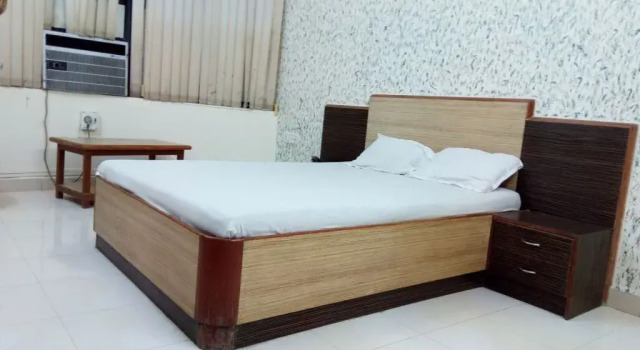 Hotel Sai Samrat Inn, Забронировать Отель Недорогие отели штата Махараштры, недорого