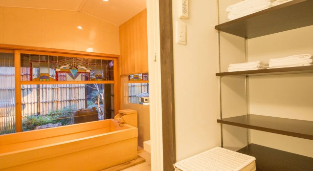 Le Machiya Rokkaku Suite