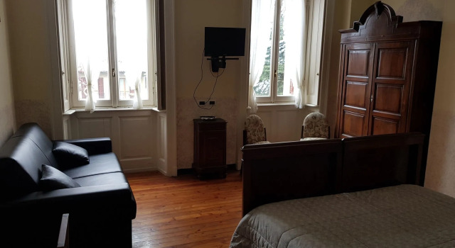 Alla Torretta - by Hotel Suisse, Book Bed and Breakfast Hotels in Como with a Pool, Swimming Pool