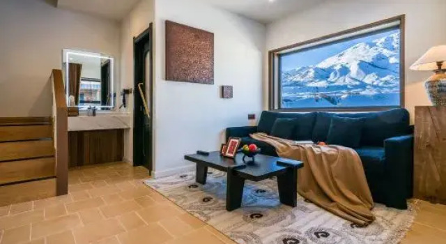 Yixi Qiaoye Homestay, Rezerwuj Hotel Hom Xinjiang