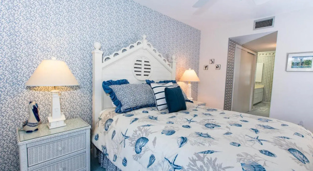 Blue Haven, Забронировать Отель Санибел Санибел, рядом с Торговая палата Санибела