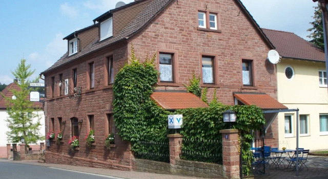 Pension Stern, Réserver Maison d'hôtes Freudenberg Odenwald