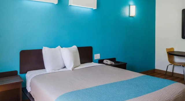 Номер Standard Motel 6-Mobile, AL