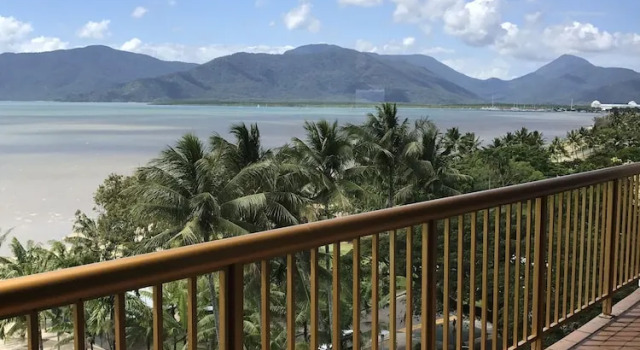 Апартаменты Пентхаус Coral Towers Holiday Suites