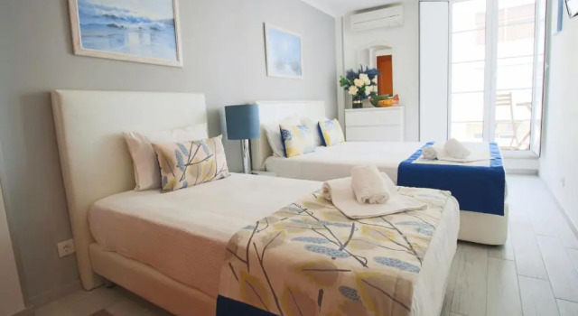Апартаменты Holidays Nazaré marginal
