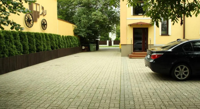 Willa Pirs, Buchen Sie Hotel Ursus Warschau