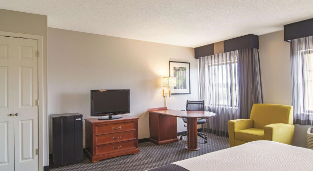 Wingate by Wyndham Brunswick GA I-95, Buchen Sie Hotel Brunswick Georgia