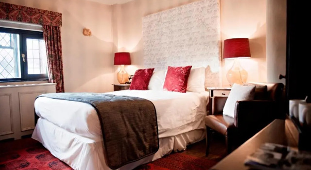 Двухместный номер Deluxe The White Swan Hotel