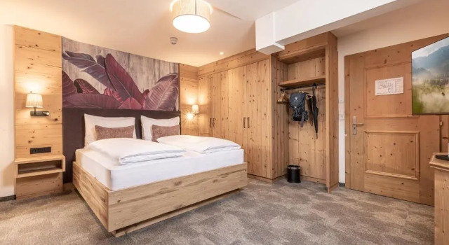 Galtenberg Bed & Breakfast, Забронировать Отель Отели Альпбах с парковкой, рядом с Горнолыжный курорт Ski Juwel Alpbachtal - Wildschonau, Парковка
