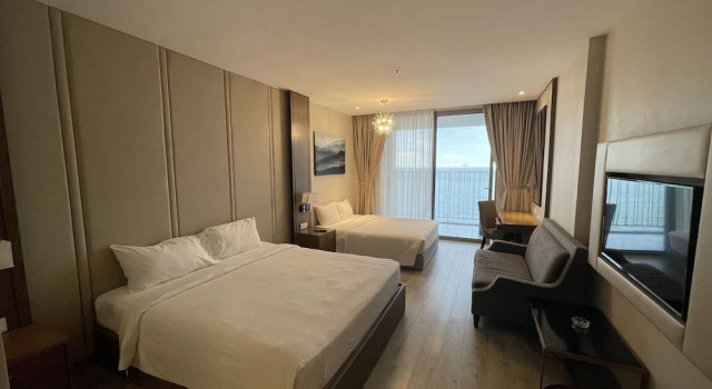 Студия люкс семейная с балконом и с видом на океан PANORAMA Condotel by HLG