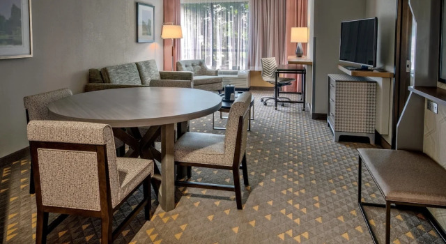 Двухместный люкс Holiday Inn Rocky Mount - US 64 by IHG