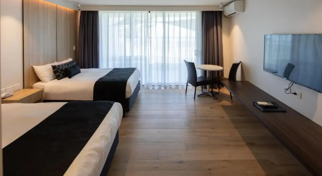 Четырёхместный номер Standard Цокольный этаж Ocean Front Motel