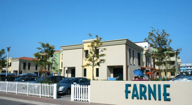 Farnie Lido Altanea, Забронировать Отель Каорле Линьяно-Ривьера