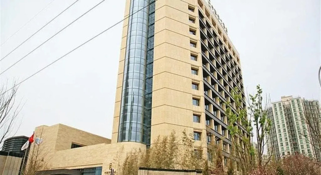 Zhongjian Zizhu Hotel, Book Hotel Hoteller i Beijing Province med parkering, Parkering