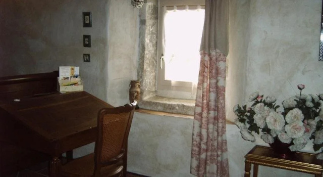 Maison dhôtes Ferme de la Commanderie, Prenota Hotel Richerenches Valchiusa