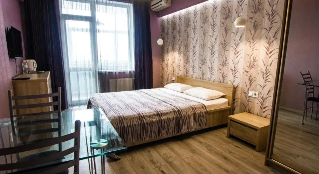 Solo Apartment Dragomanova, Rezervovat Apartmán Darnyckyj Kyjev