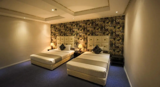 Семейный номер Standard Golden Crown Hotel