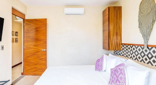 PRE OPENING! Solemn Luxury Condos by Spot Rentals, Rezervasyon Otel Tulum havuzlu oteller, Yüzme Havuzu