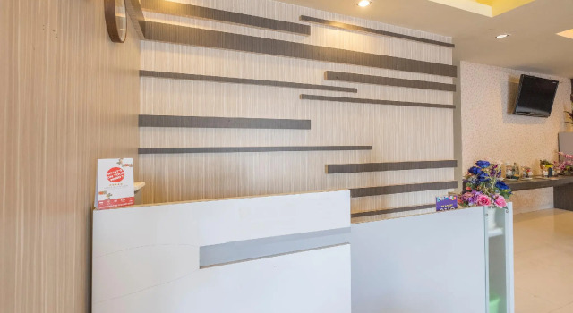 OYO 1314 Wijaya Inn, Book Hotel Hotels in Sulawesi with Parking, Parking