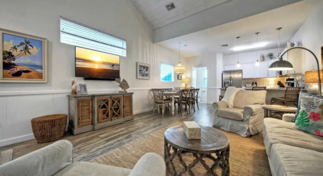2 Blocks to the Beach, Patio, Resort Pool w/ Slide Tranquil Tides by Avantstay