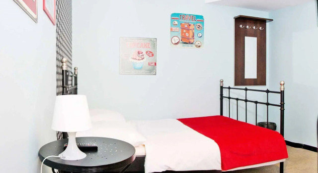 Glow Hostel, Забронировать Хостел Старе Място 