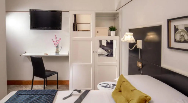 Номер Standard Amalia Suites by Remember Rome