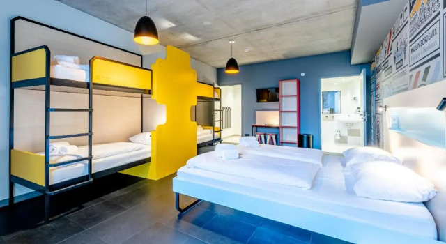Семейный номер Standard MEININGER Hotel Bordeaux Gare Saint-Jean