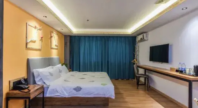 S&P Holiday Inn (Guangzhou Baiyun Airport No.1), Book Hotel Hotels in Guangdong with Parking, Parking