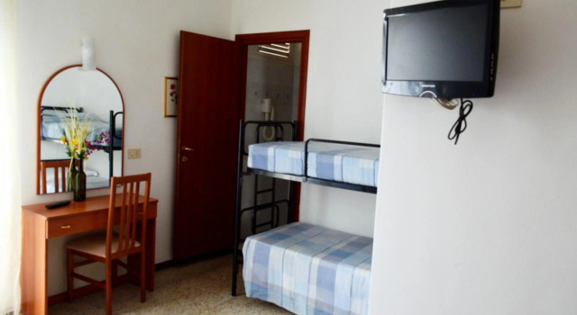  Hotel Cirene