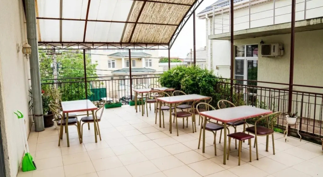 Guest House on ulitsa Uyutnaya
