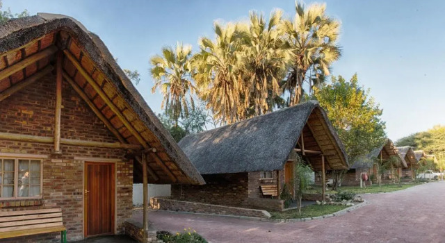 Шале Maun Lodge