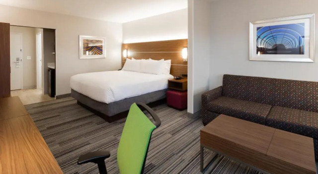 Люкс Holiday Inn Express East Peoria - Riverfront by IHG
