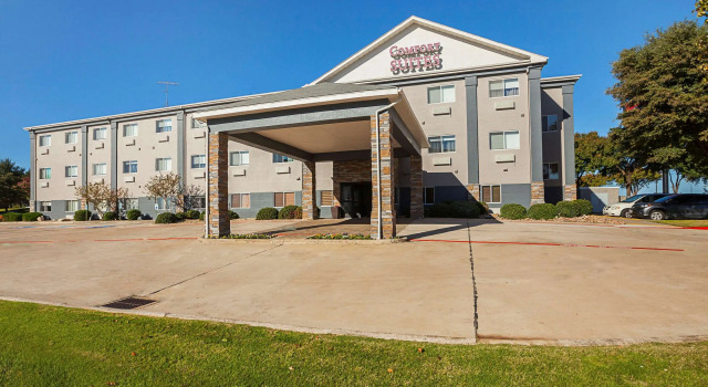 Comfort Suites Lewisville - Dallas, Забронировать Отель Отели Льюисвилл с парковкой, Парковка