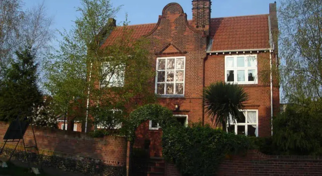 Hill House Guest House