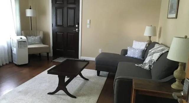 Апартаменты Superior Williston Village Inn