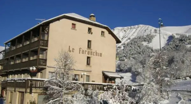 Номер Standard Hotel Le Faranchin