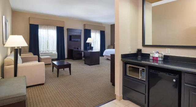 Студия Hampton Inn & Suites Decatur