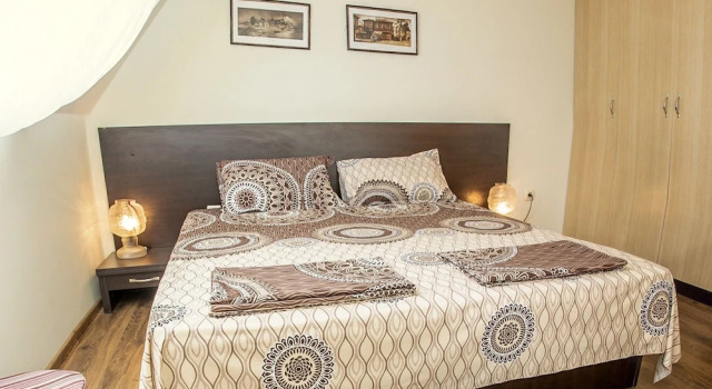 FM Premium 1-BDR Apartment with Terrace-Pacific
