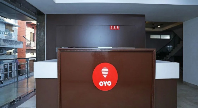 OYO 5192 Laj Regency