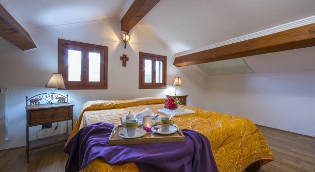 Villa Monte Enrico - With Pool & Jacuzzi - Happy Rentals, Забронировать Вилла Кампороссо Ривьера-дей-Фьори