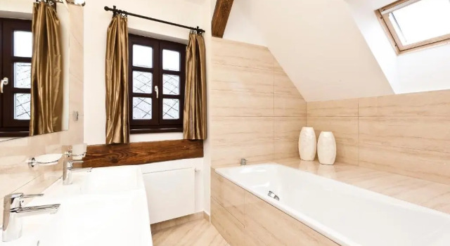 Четырёхместный номер Comfort Hotel Latrán