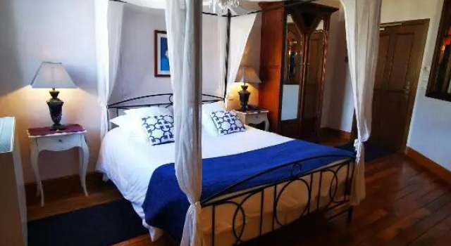 Номер Prestige Hôtel Littéraire Stendhal et Spa