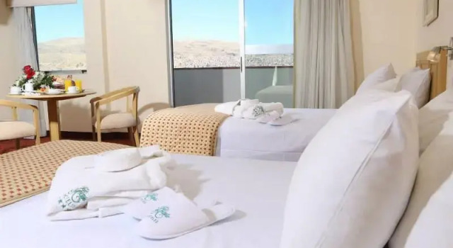 Standard- dobbelt værelse med altan Hotel Jose Antonio Puno